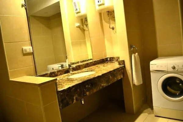 Aparthotel Rivoli And 3*